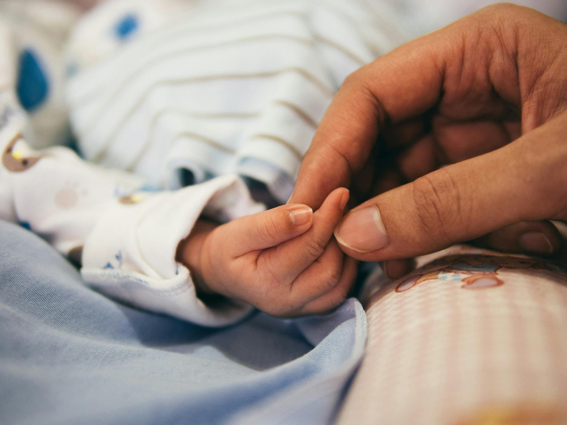 PMA, droit et filiation : un enfant à naître, une famille à protéger